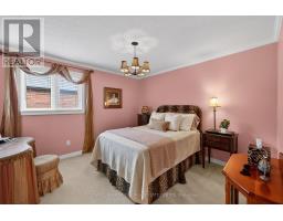 274 Kirby Crescent, Newmarket, ON L3X1H4 Photo 24