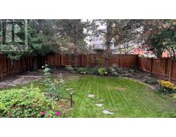 274 Kirby Crescent, Newmarket, ON L3X1H4 Photo 30