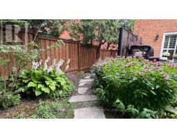 274 Kirby Crescent, Newmarket, ON L3X1H4 Photo 31