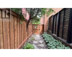 274 Kirby Crescent, Newmarket, ON L3X1H4 Photo 33