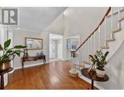 Office - 274 Kirby Crescent, Newmarket, ON L3X1H4 Photo 6