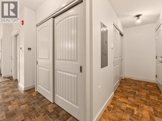 206-505 OGILVIE STREET - 16