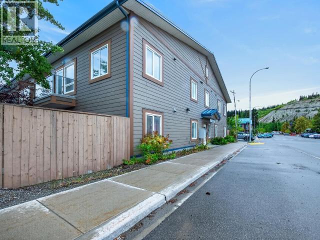 206-505 OGILVIE STREET - 23