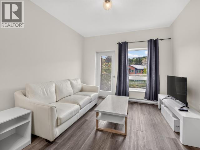 206-505 OGILVIE STREET - 8
