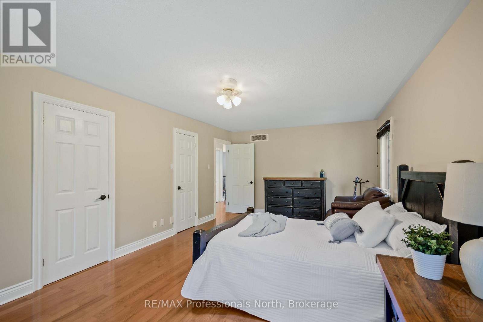 9 MELANE COURT - Image 22