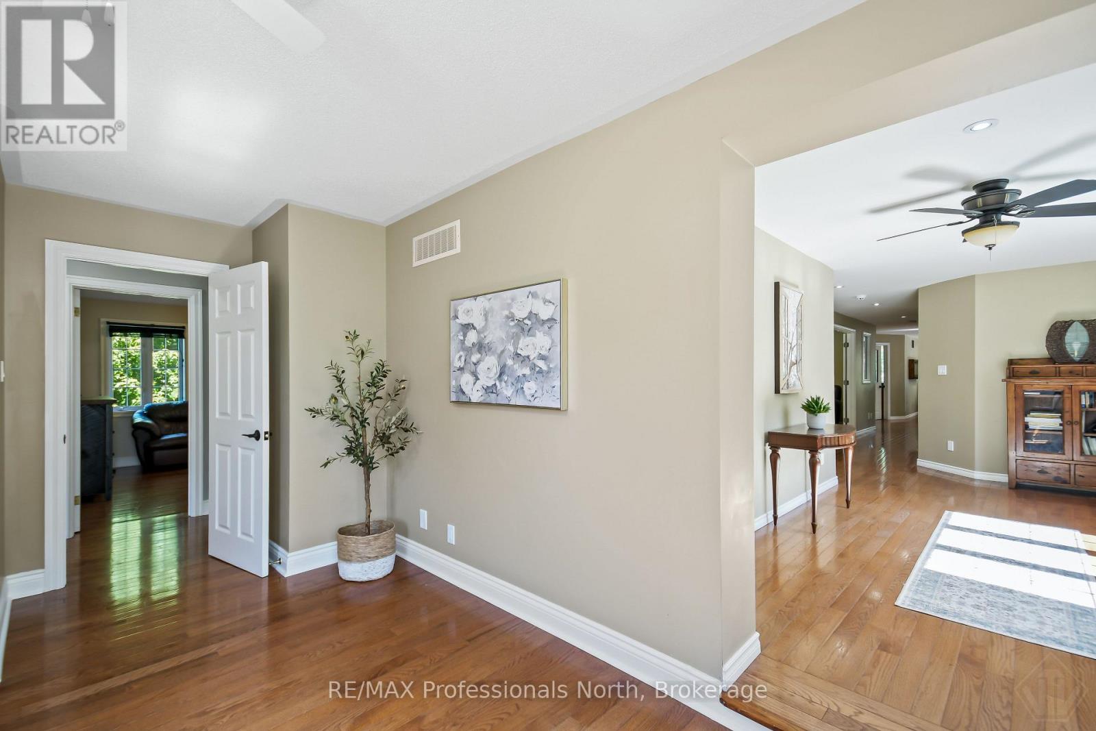 9 MELANE COURT - Image 26