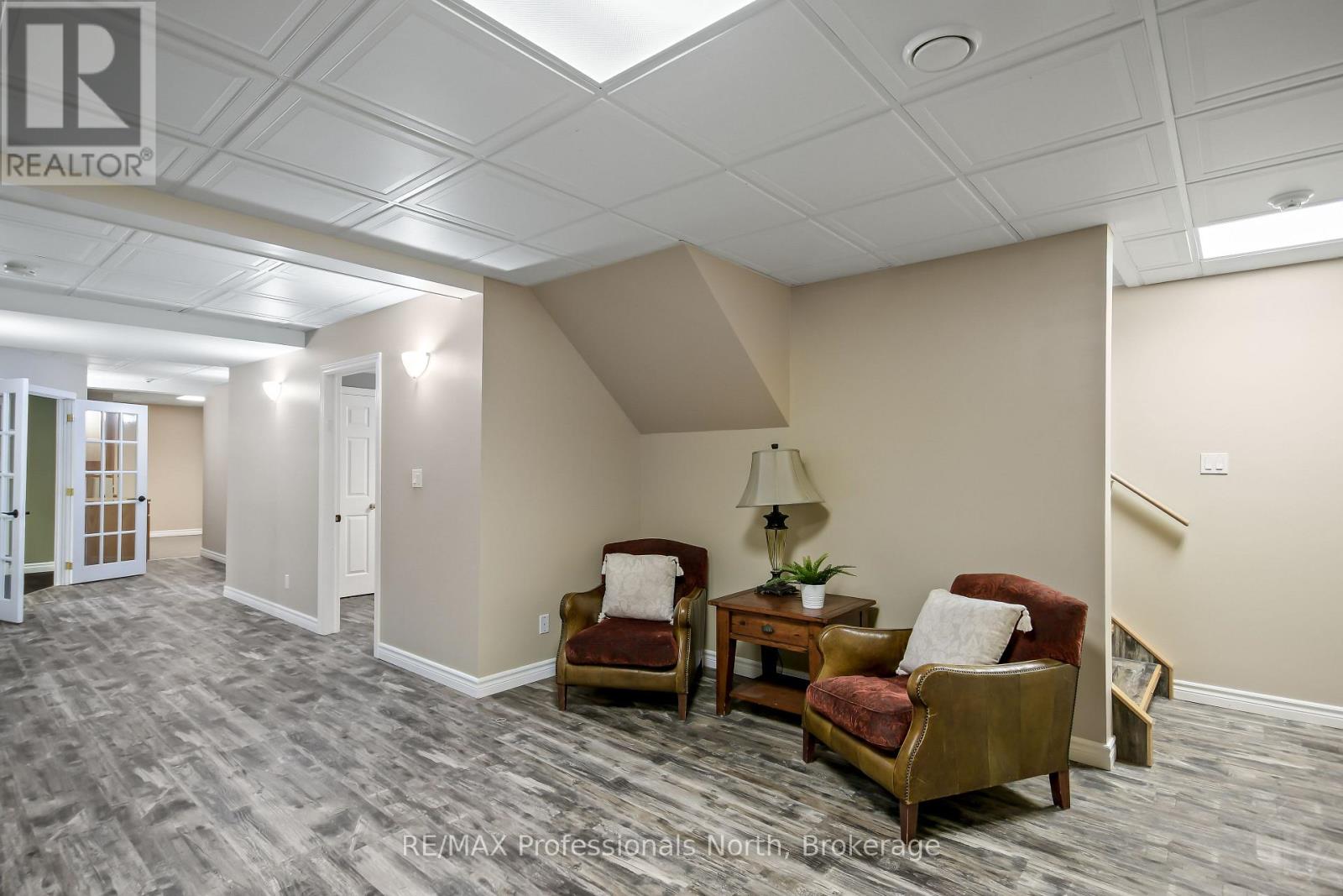 9 MELANE COURT - Image 33