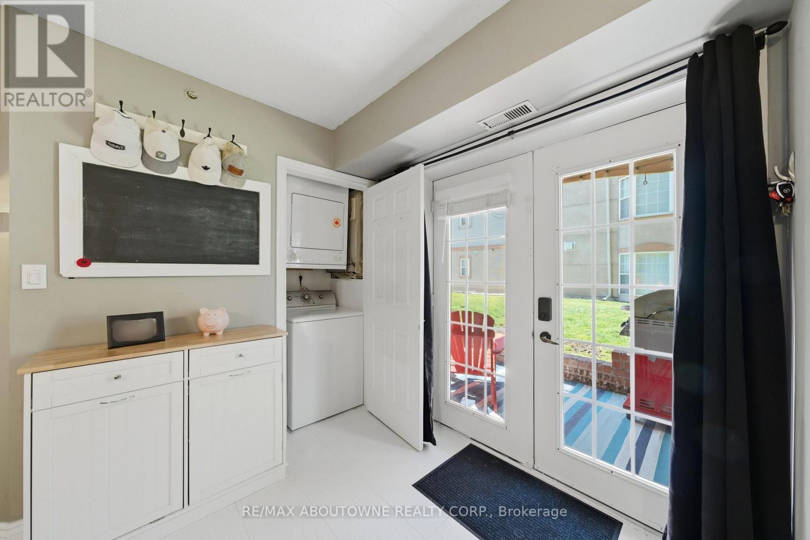 #111 4015 KILMER DRIVE - Image 16