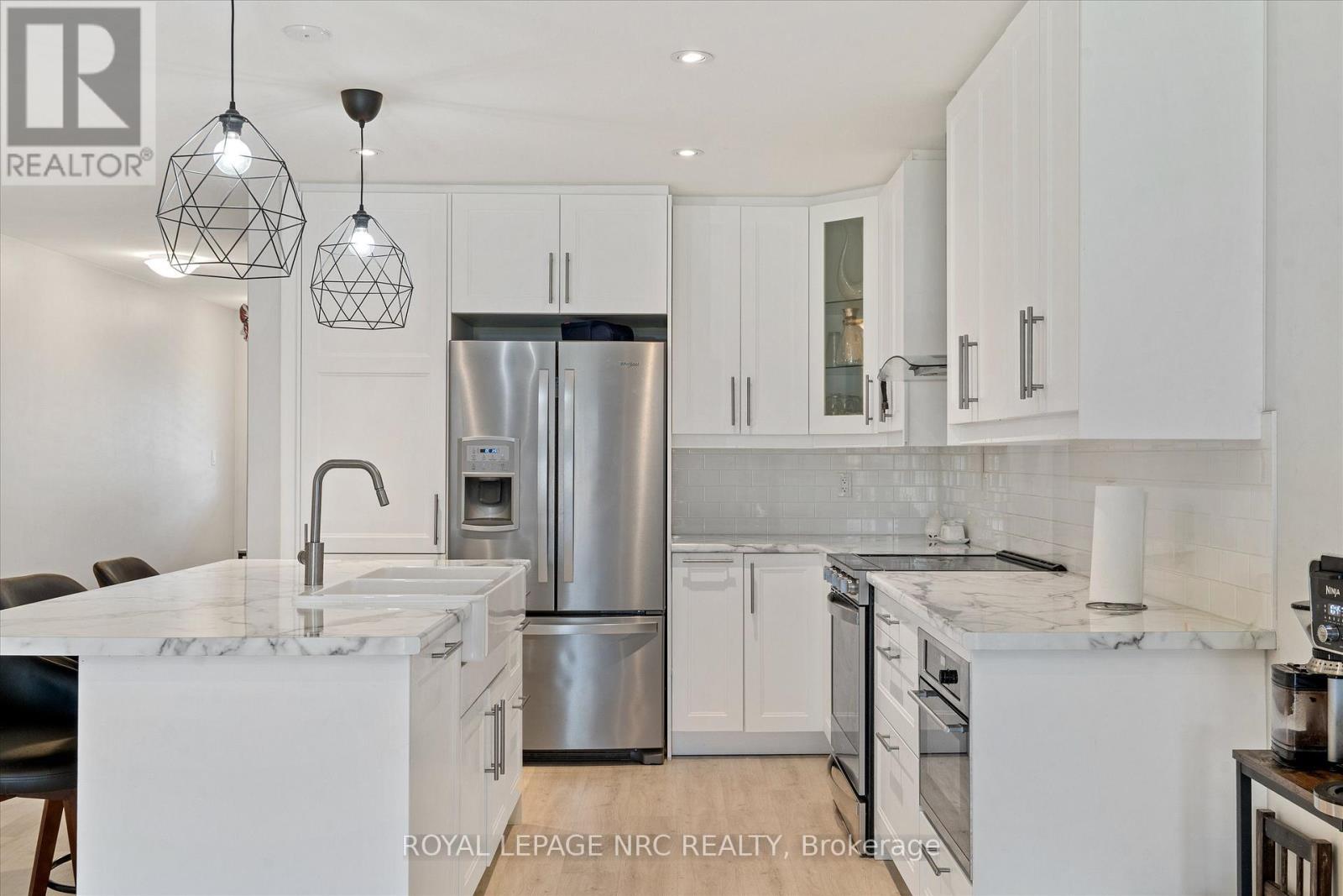 141 ACACIA ROAD, Pelham (Fonthill) — photo 7