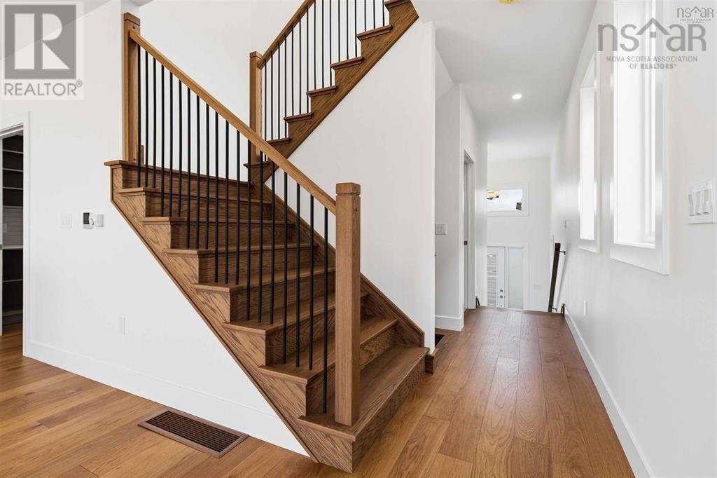 LW02 208 Lewis Drive, West Bedford — photo 5