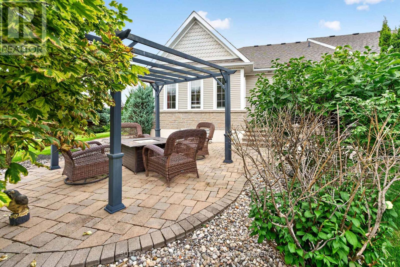 100 BRITANNIA CRESCENT - Image 38
