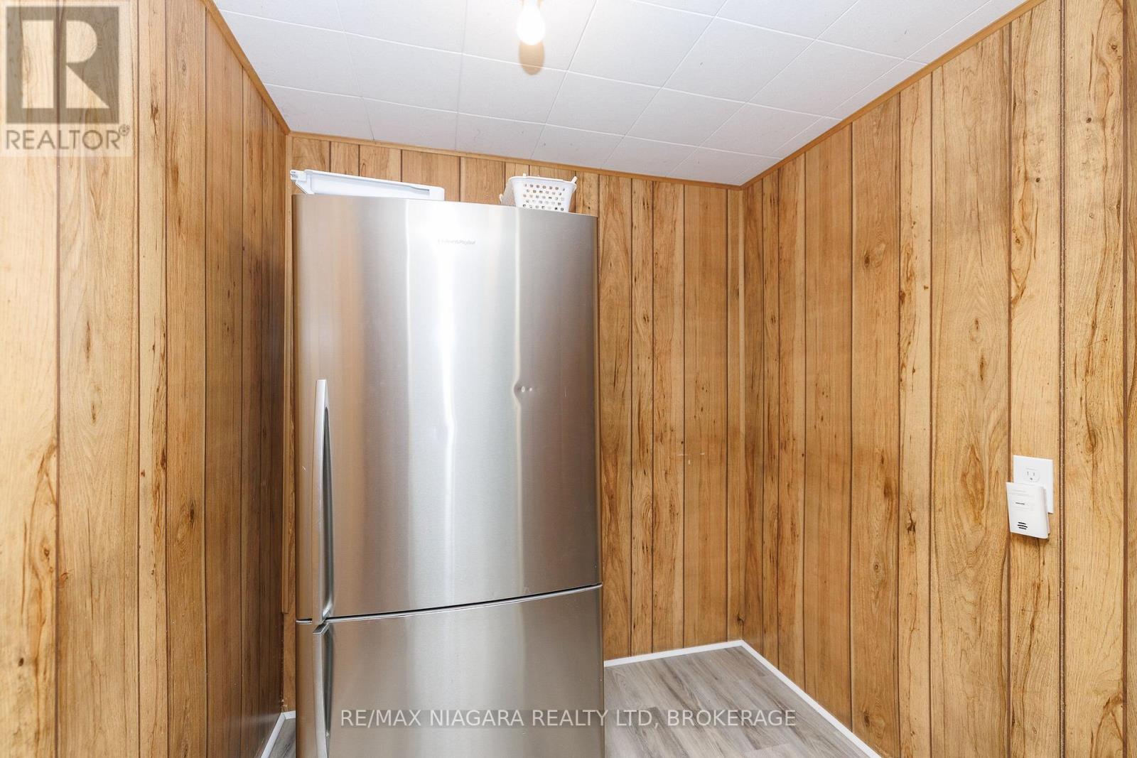 6329 GOODSIR CRESCENT - Image 37