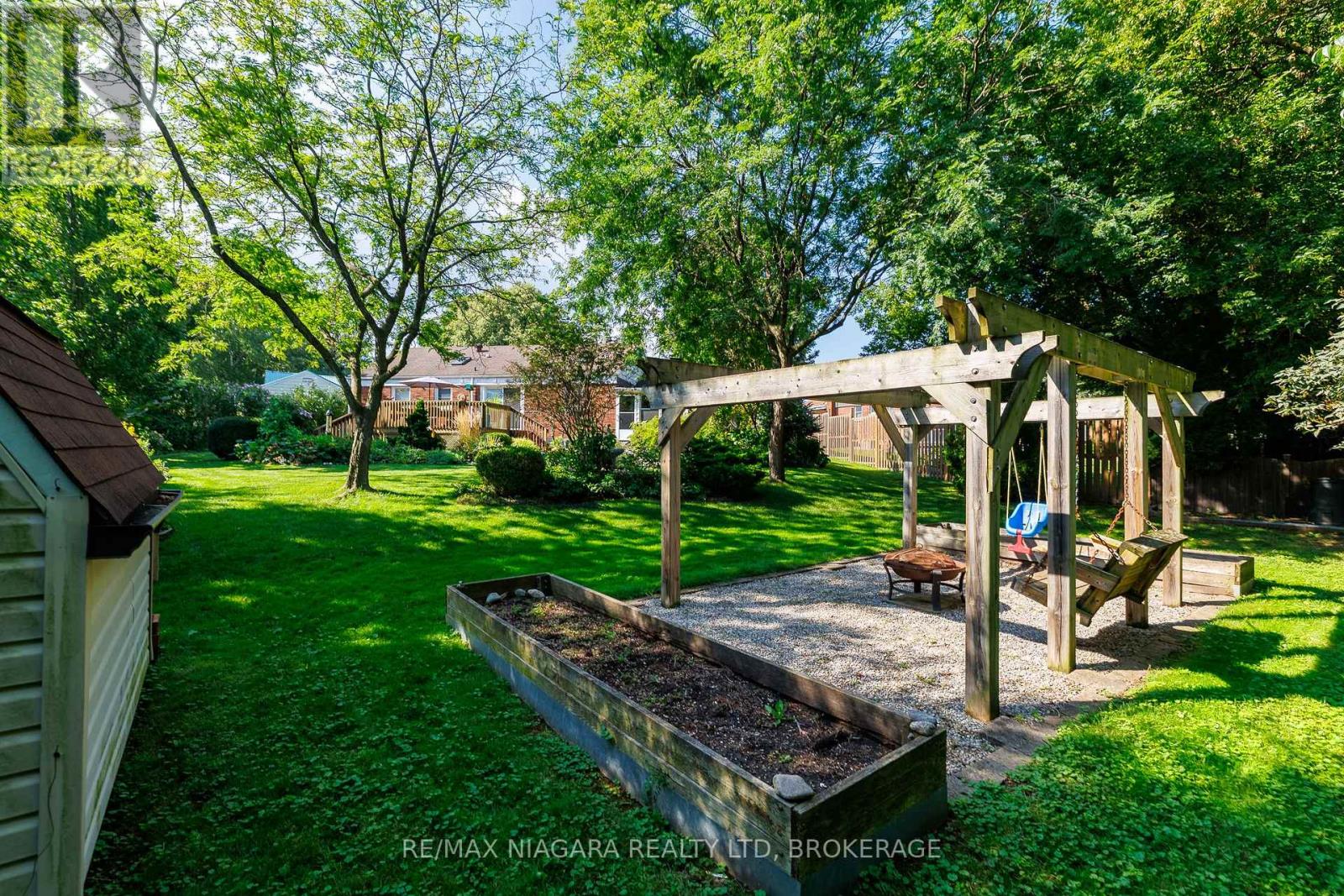 6329 GOODSIR CRESCENT - 6