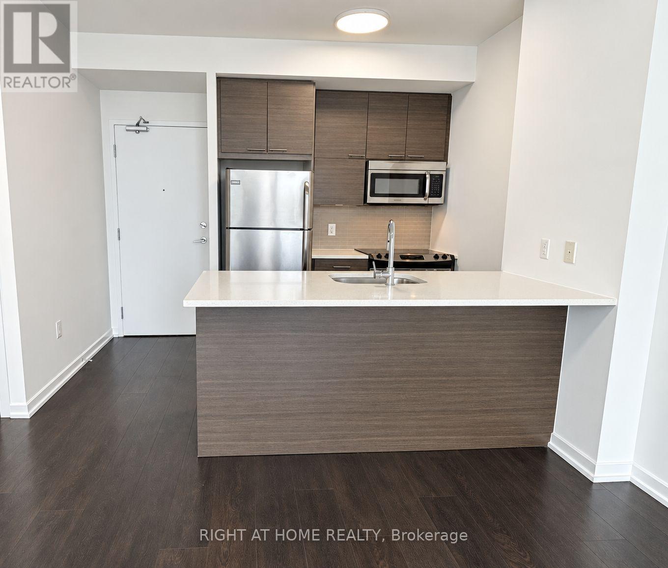#404 66 FOREST MANOR ROAD - 6