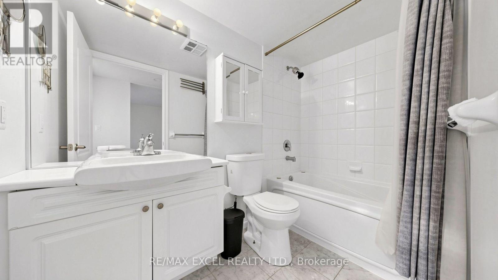 #506 30 HAYDEN STREET - 20