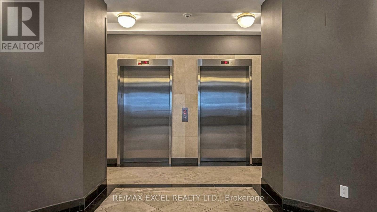 #506 30 HAYDEN STREET - 27