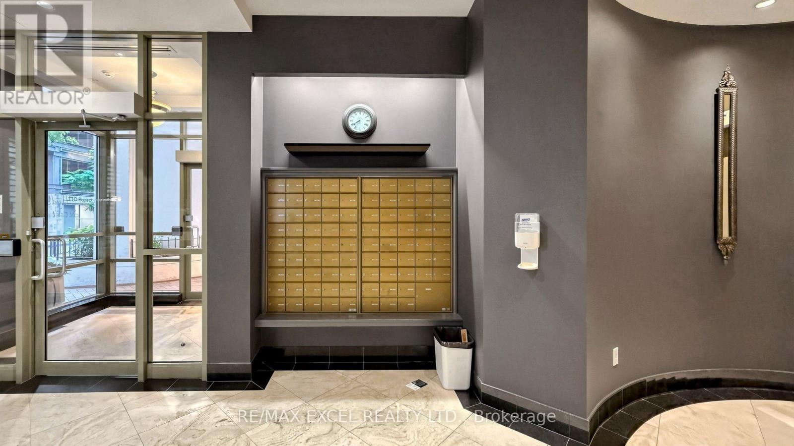 #506 30 HAYDEN STREET - 28