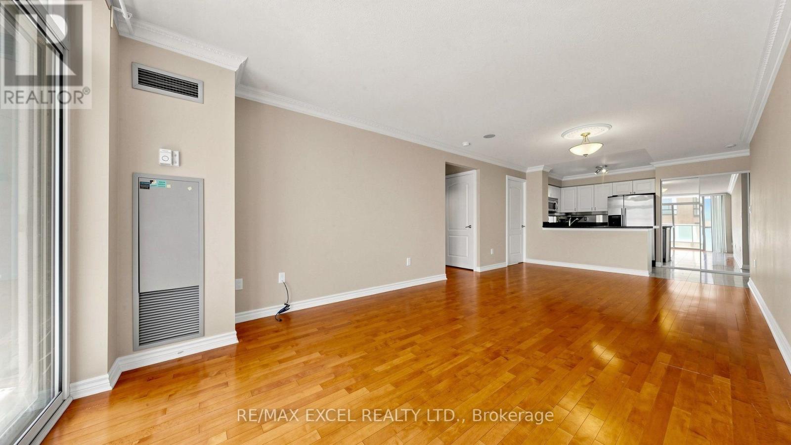 #506 30 HAYDEN STREET - 5