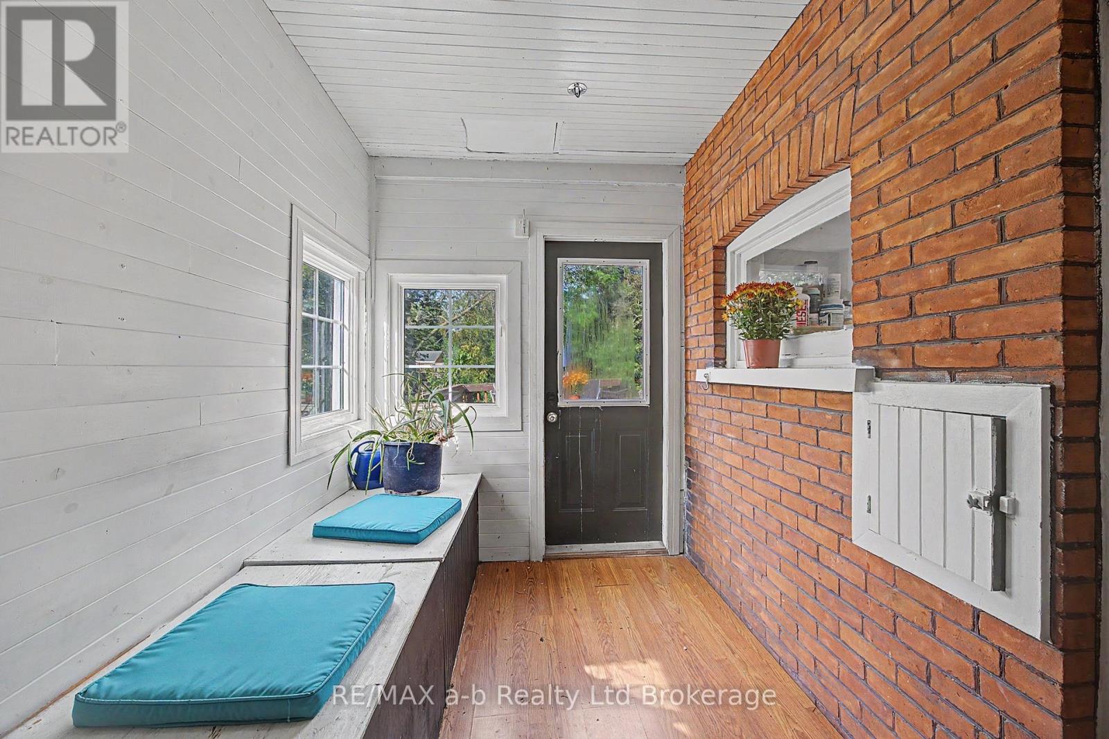 225 GRAHAM STREET, Woodstock (Woodstock - North) — photo 8