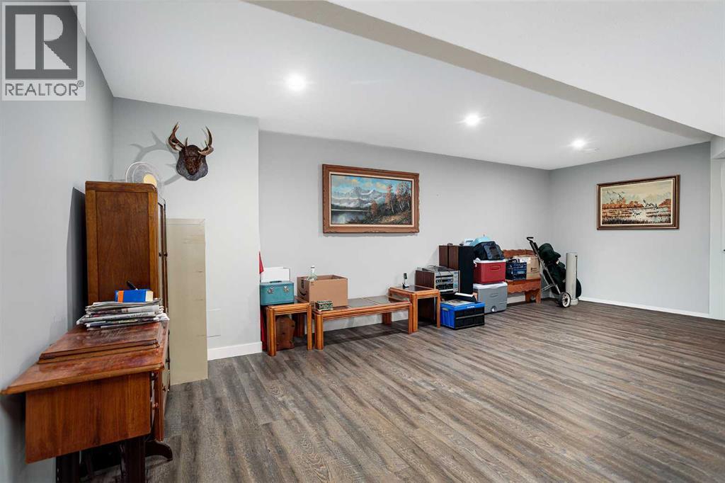 Listing photo – 3921 75 Street, Camrose