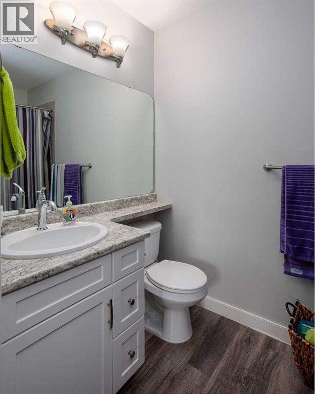 Listing photo – 3921 75 Street, Camrose