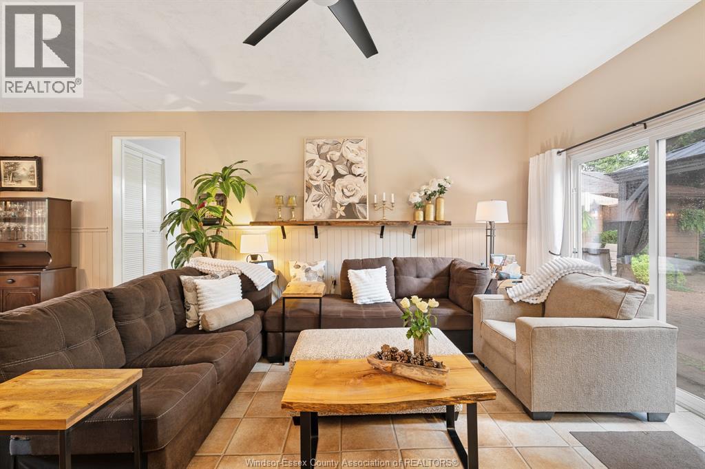 3274 Parkwood AVENUE - 20