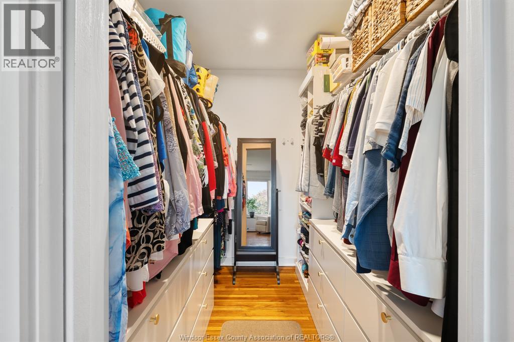 3274 Parkwood AVENUE - 25