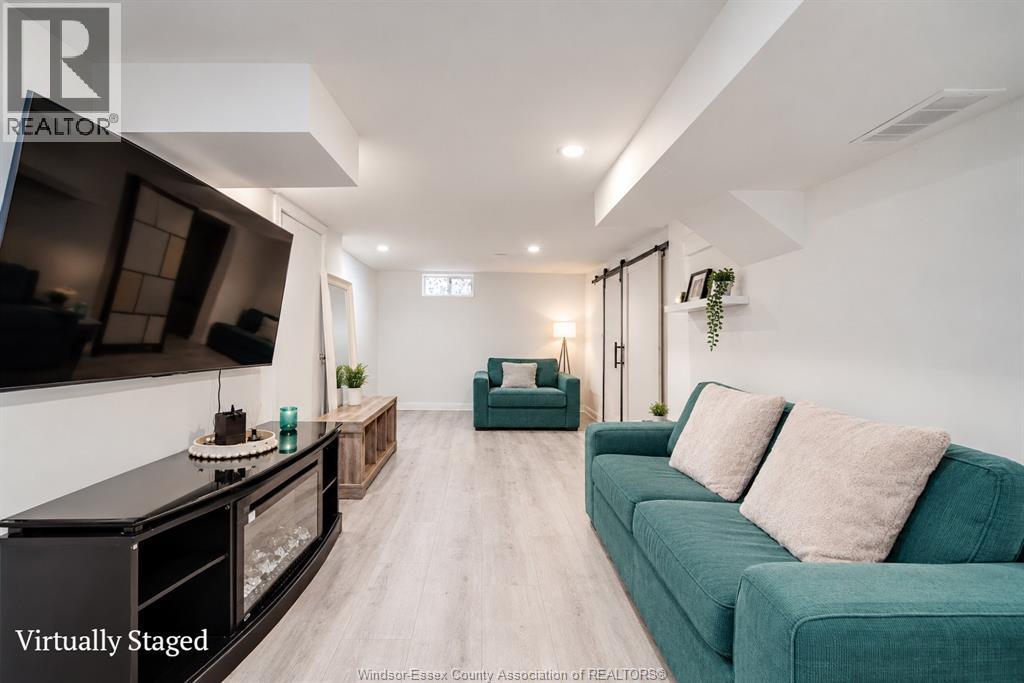 1215 CHAPPELL Unit# LOWER, Windsor — photo 4