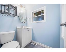 690 Kember Avenue, Sarnia, ON N7S2T1 Photo 11