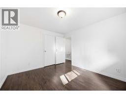 690 Kember Avenue, Sarnia, ON N7S2T1 Photo 13