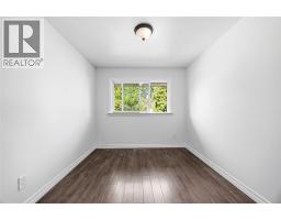 690 Kember Avenue, Sarnia, ON N7S2T1 Photo 16