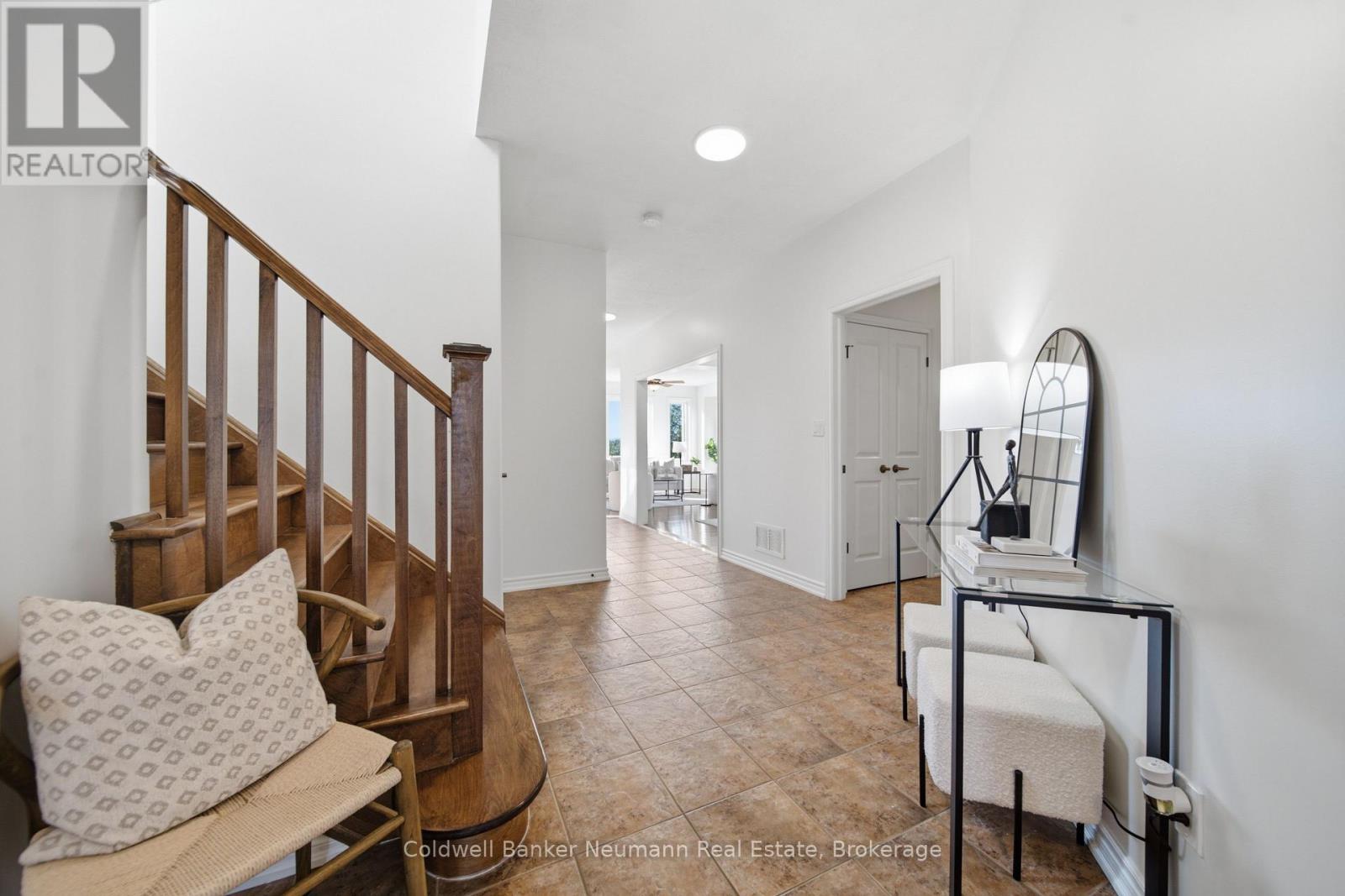 21 TRIMBLE CRESCENT, Guelph (Grange Road) — photo 6