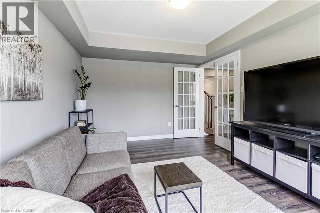 #3 230 AVONSYDE Boulevard - 10