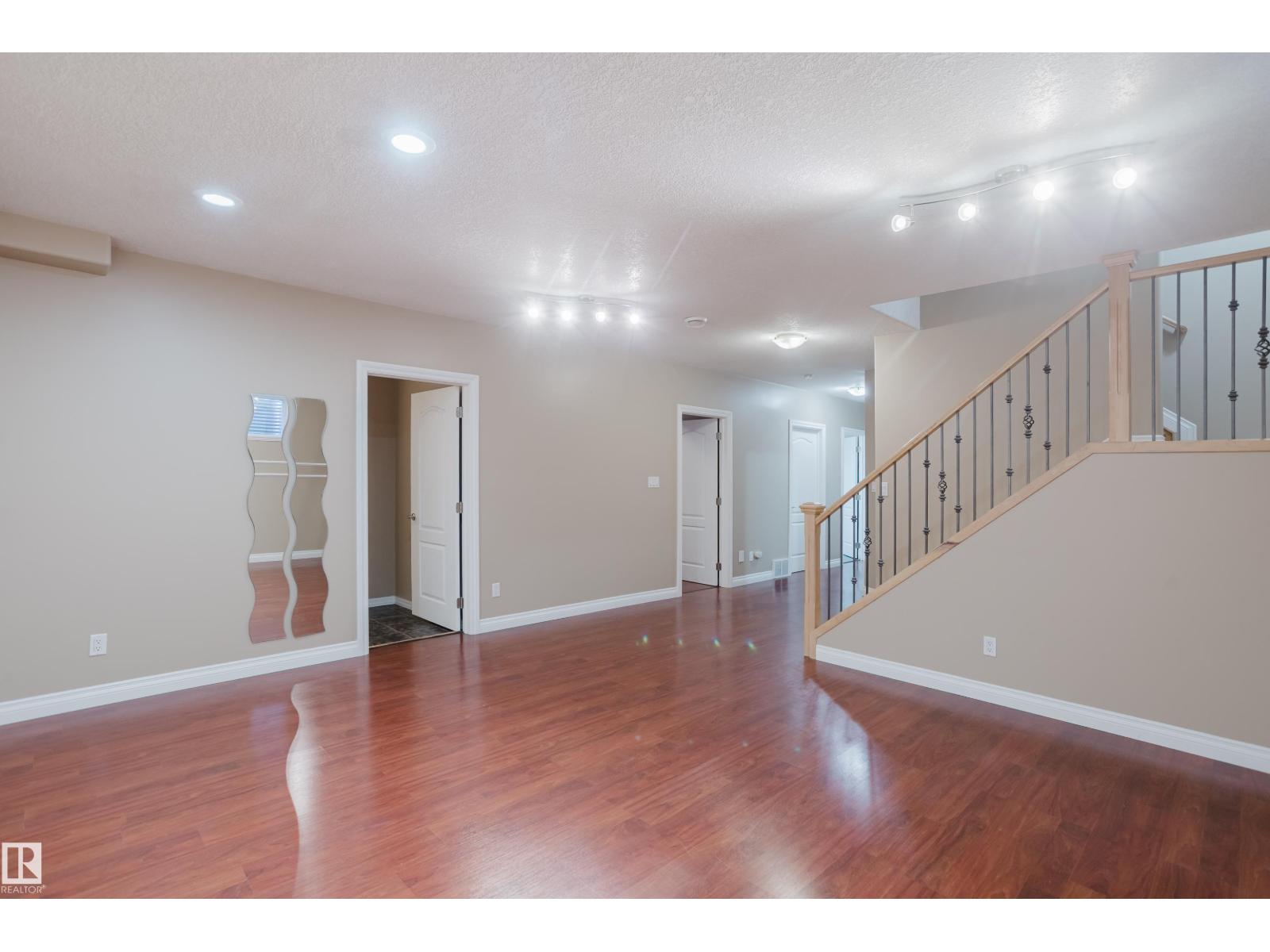 11616 174 AV NW - 53