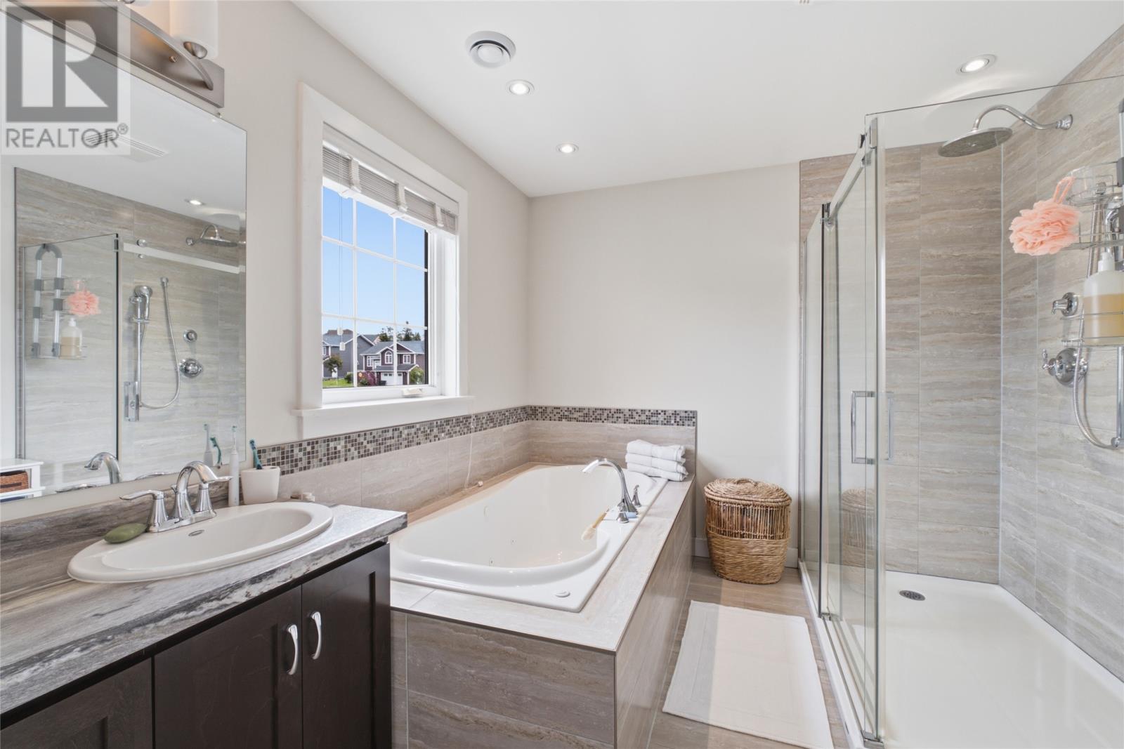 3 Hillsdale Crescent - 20