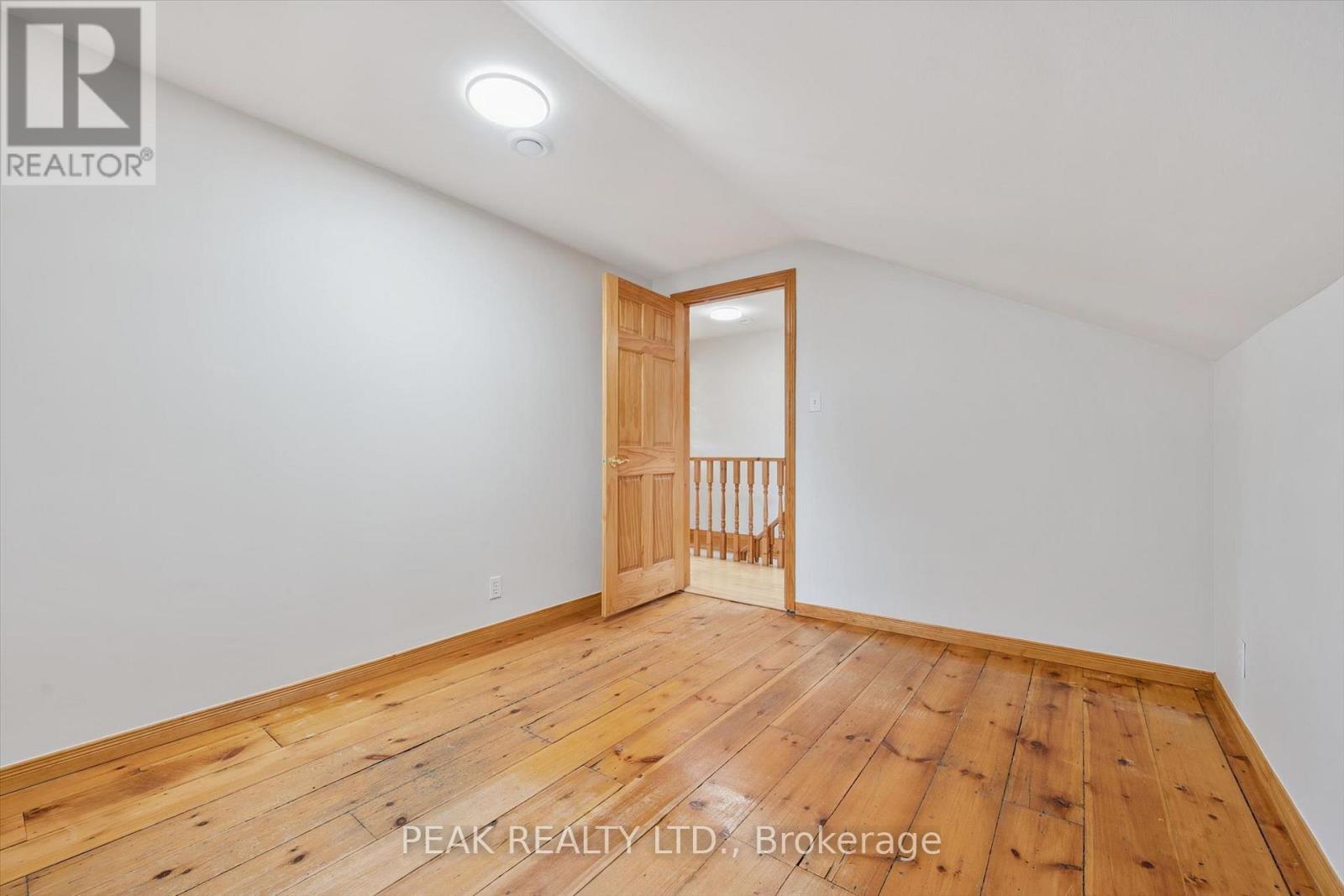 344 QUEEN STREET W - 21