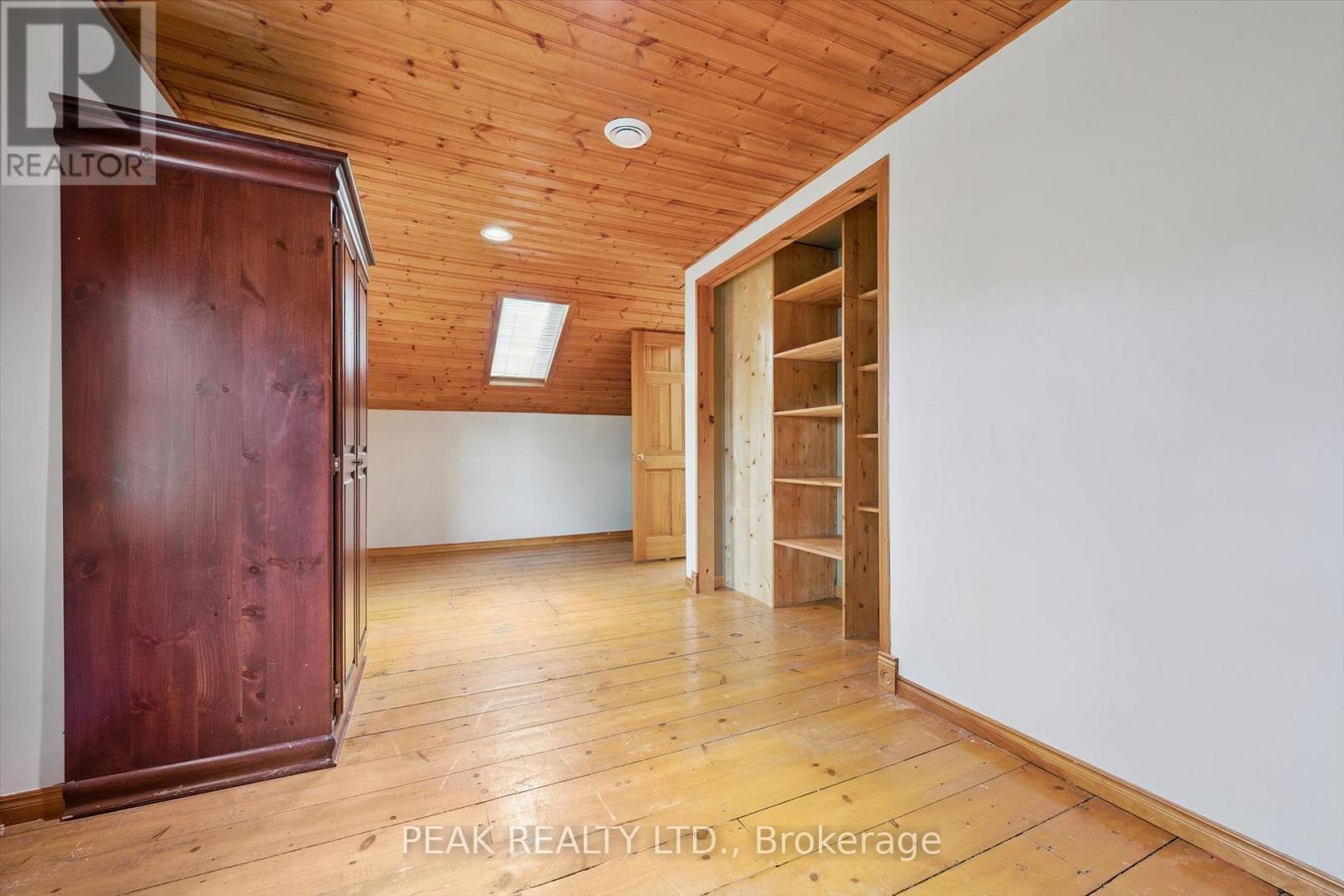 344 QUEEN STREET W - 27