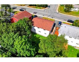 211 Canada Drive thumbnail 9