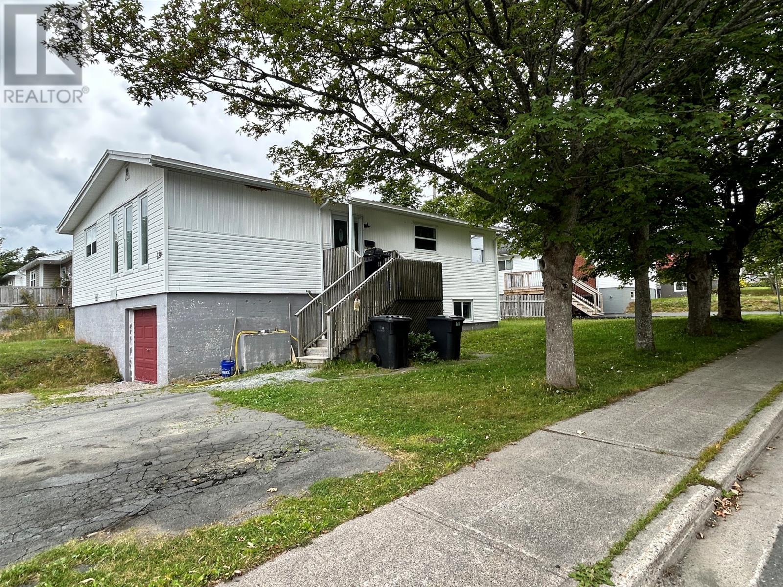 120 Smallwood Drive, Mount Pearl — photo 3