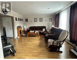 120 Smallwood Drive thumbnail 9