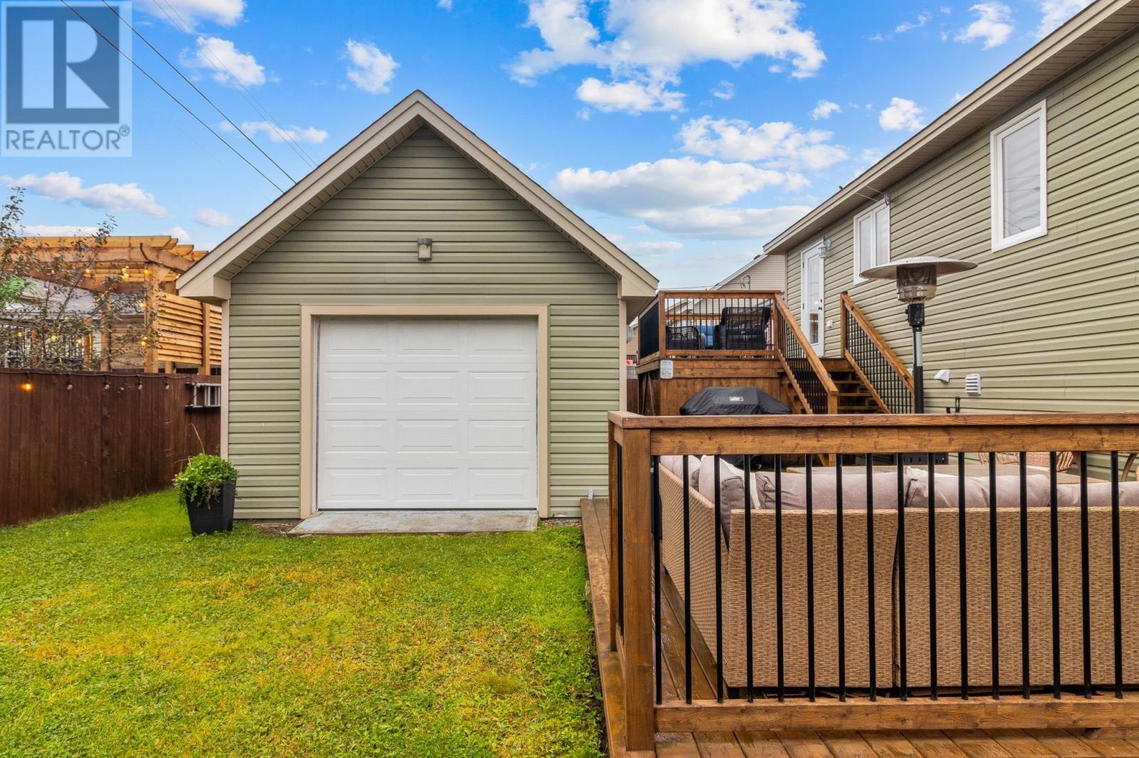 3 Denehurst Street - 38