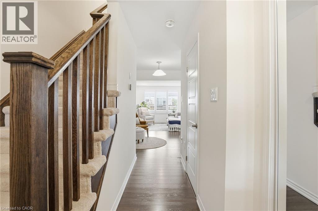 242 WATERBROOK Lane, Kitchener — photo 6