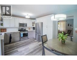 3pc Bathroom - 19 Kirkcaldy Place, Chatham, ON N7L4H7 Photo 9