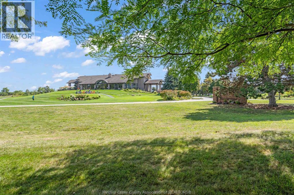 62 Fairway CRESCENT, Amherstburg — photo 9