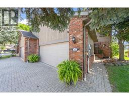 4pc Ensuite bath - 62 Fairway Crescent, Amherstburg, ON N9V3T8 Photo 6