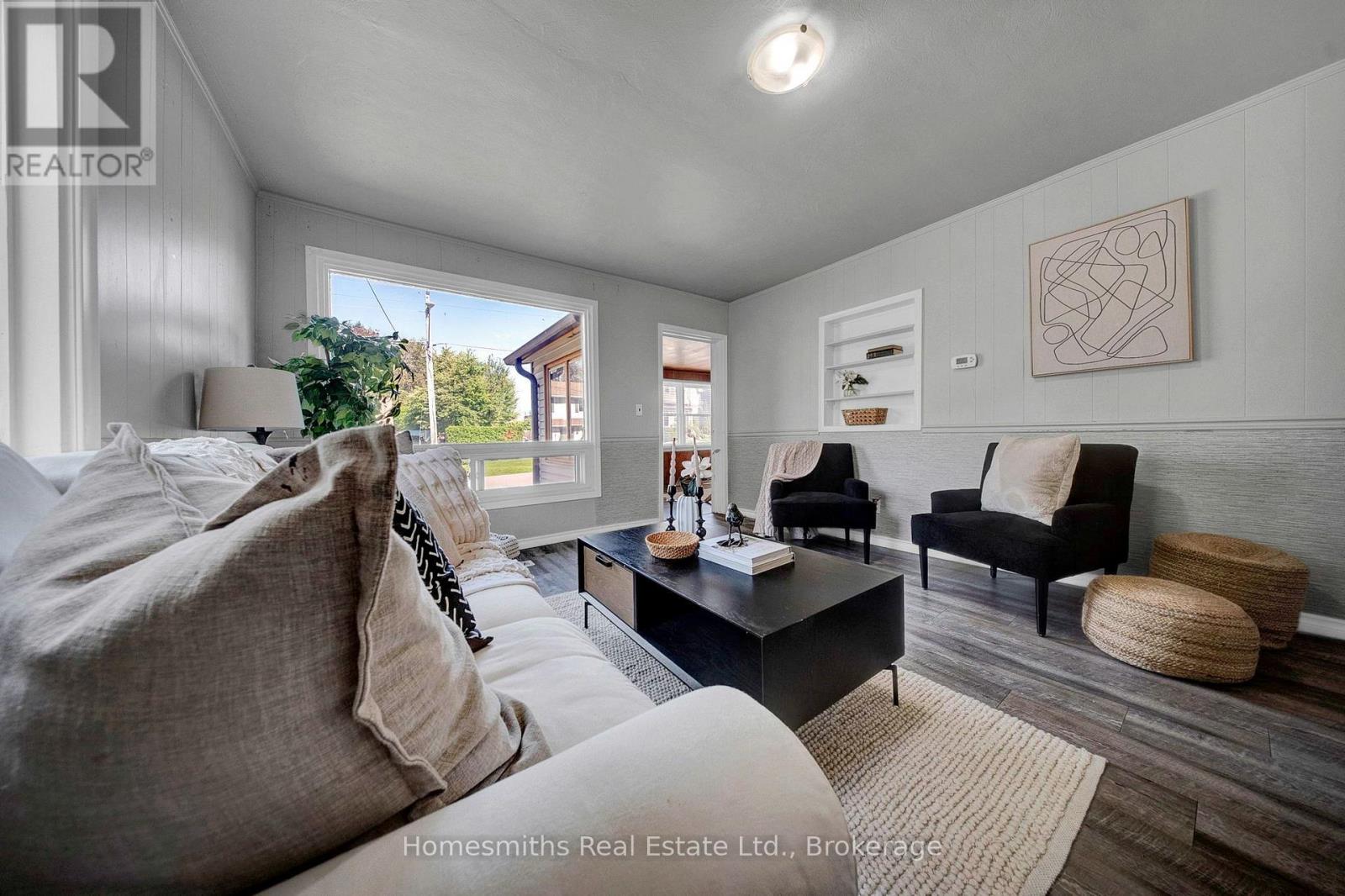 95 EMILY STREET - 25