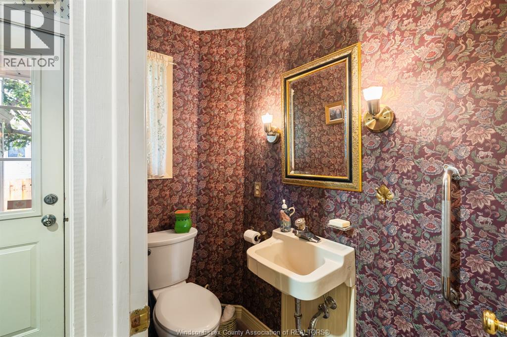 99 Talbot STREET West - 26