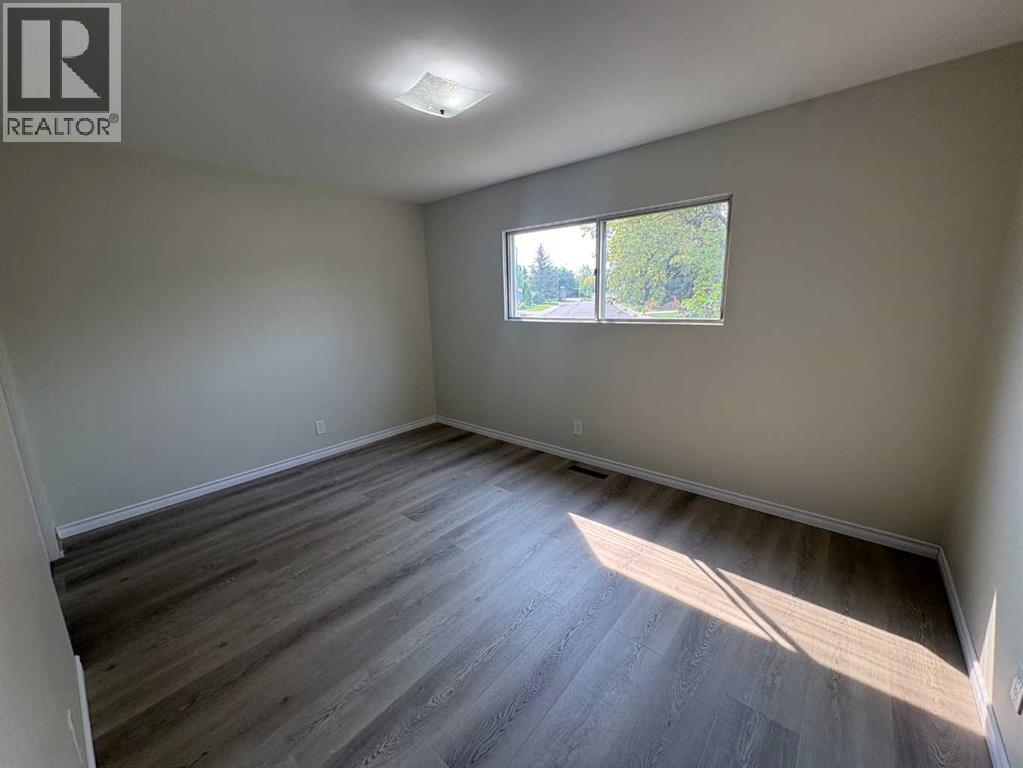 9904 90 Avenue, Grande Prairie — photo 5