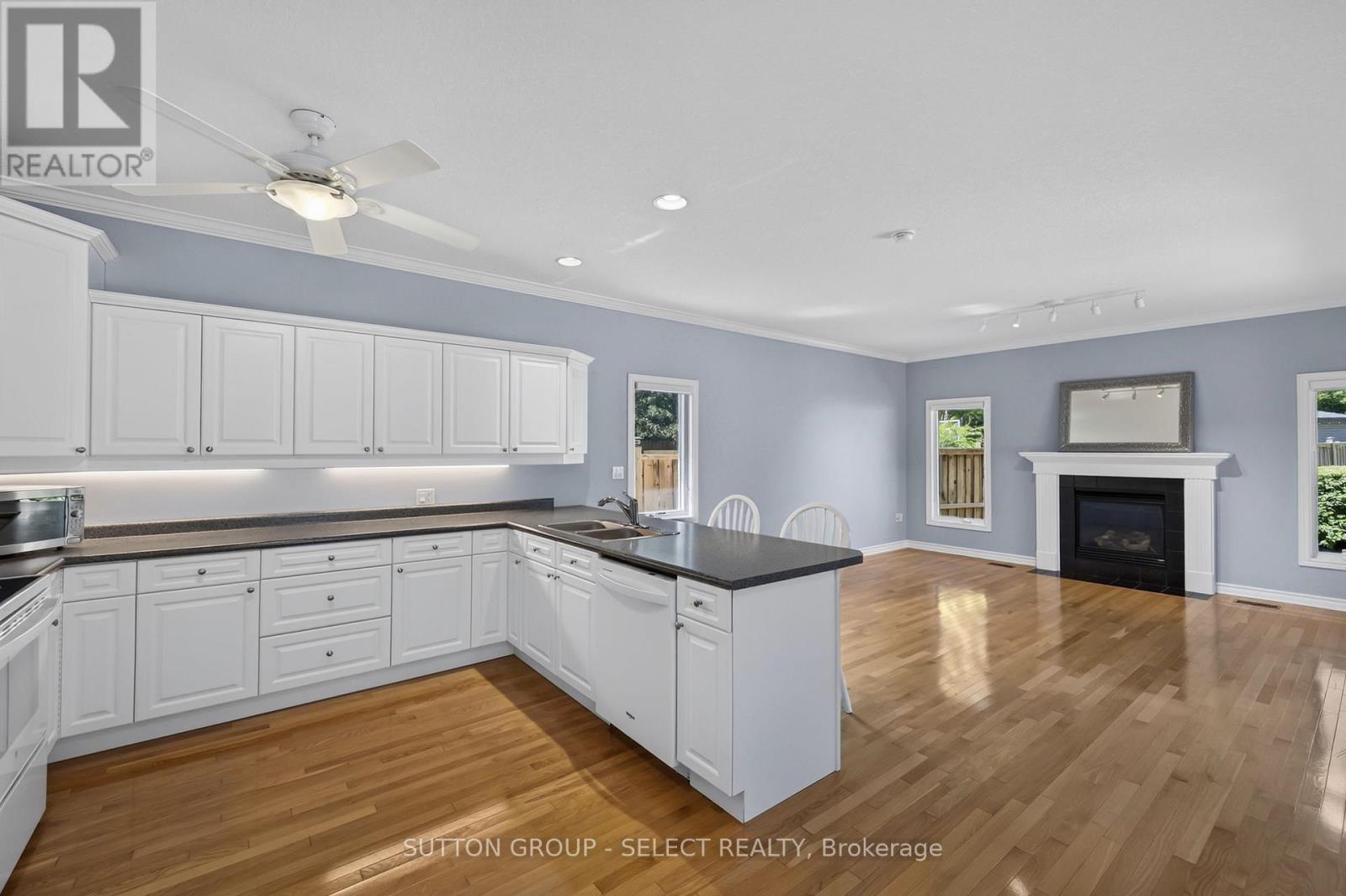 14 NORTHCREST DRIVE - Image 29
