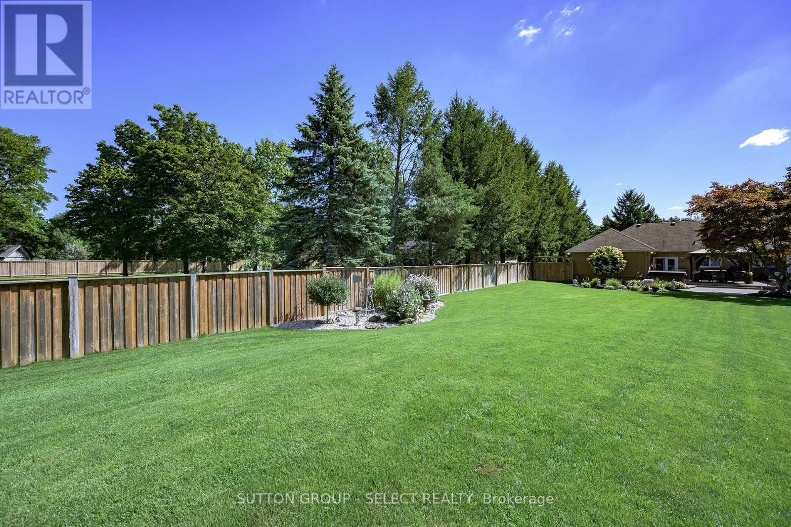 14 NORTHCREST DRIVE - Image 43